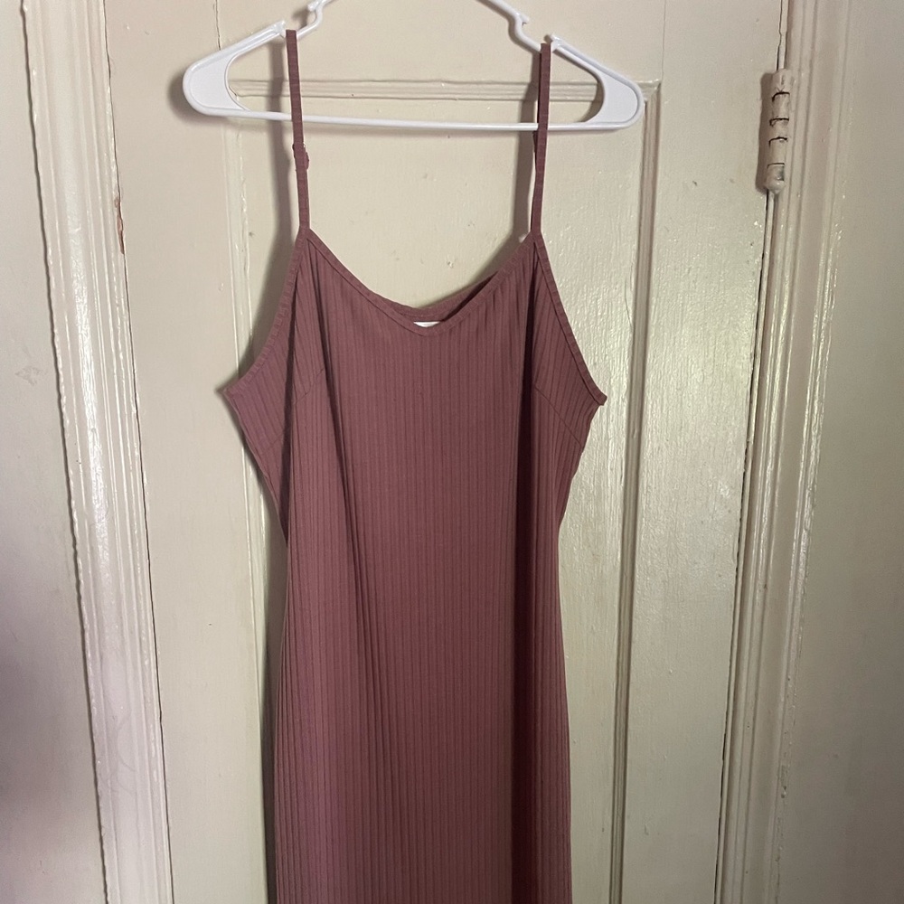 Cute pink summer dress. Great Condition
